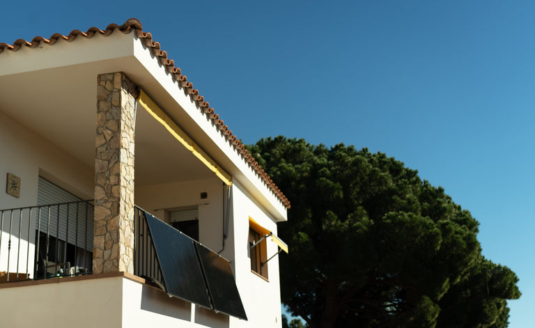 Placa Solar 420W con Micro-Inversor Deye 800W